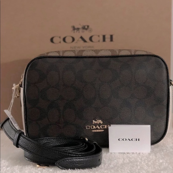 KnotHooking's tweet photo. So good I had to share! Check out all the items I'm loving on @Poshmarkapp #poshmark #fashion #style #shopmycloset #carters #cleo: https://t.co/rQ5LnwMV5q https://t.co/90r6rsany6