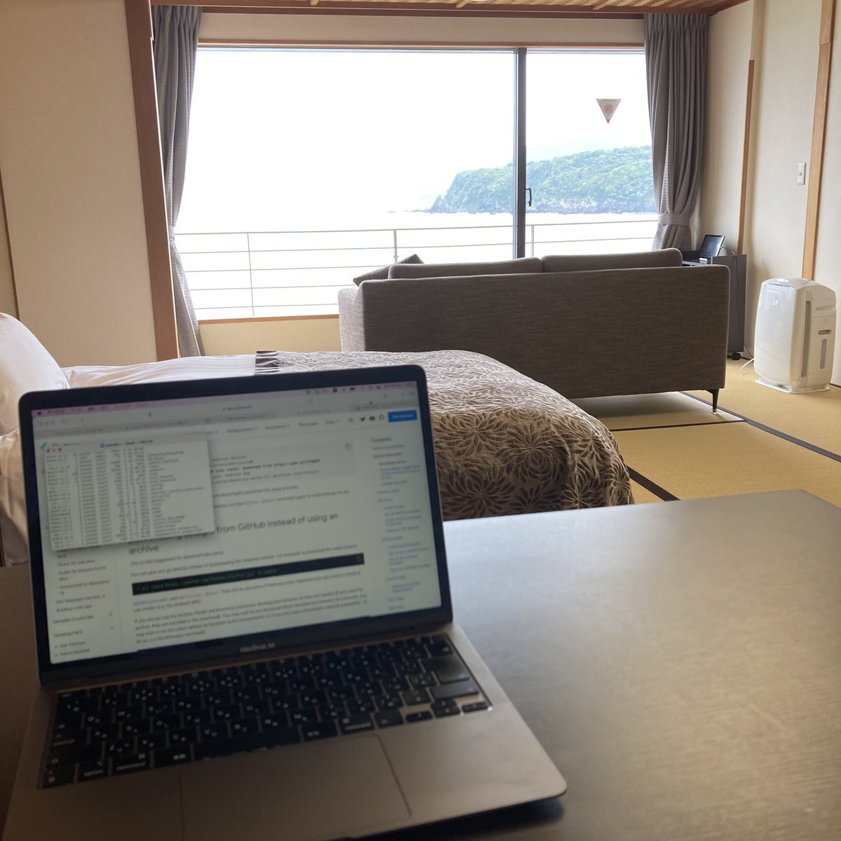 donachiki1017's tweet photo. 転職までの休み期間を利用して伊豆稲取に行ってきました😌
作業環境もサービスも整ってるのでワーケーションしたい人におすすめ☺️温泉入り放題マジで最高✨

#伊豆稲取
#銀水荘
#ワーケーション https://t.co/bsslJSGvgw
