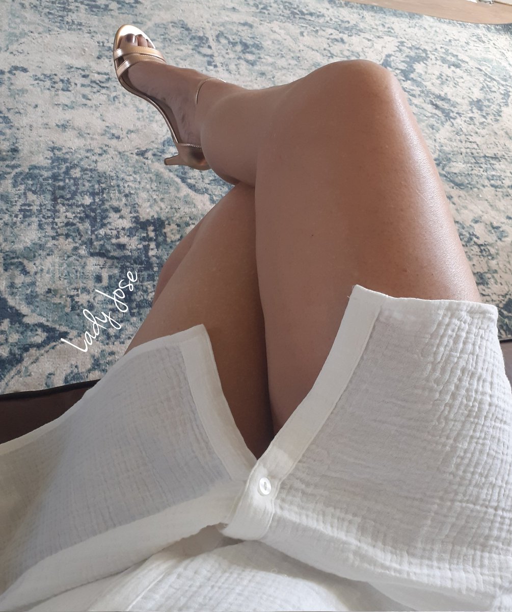 LadyJoseSpanks's tweet photo. Who will end up on my lap for a firm and long spanking?
#spanking #otkspanking #barebottom #barehanded https://t.co/gkqIQ1hvkm