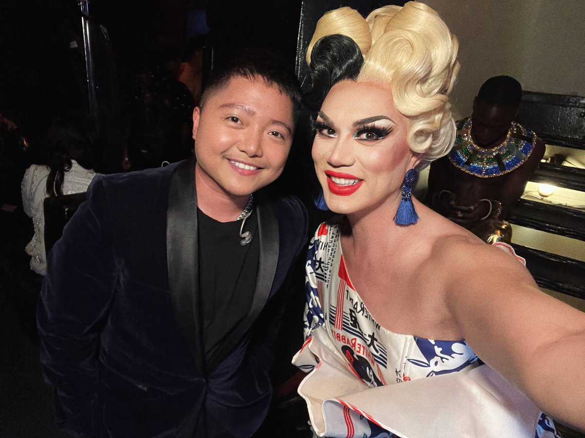 themadunionent's tweet photo. @jakezyrus and @manilaluzon at APAIT 35th Anniversary. https://t.co/DT6j7Ol5Zm