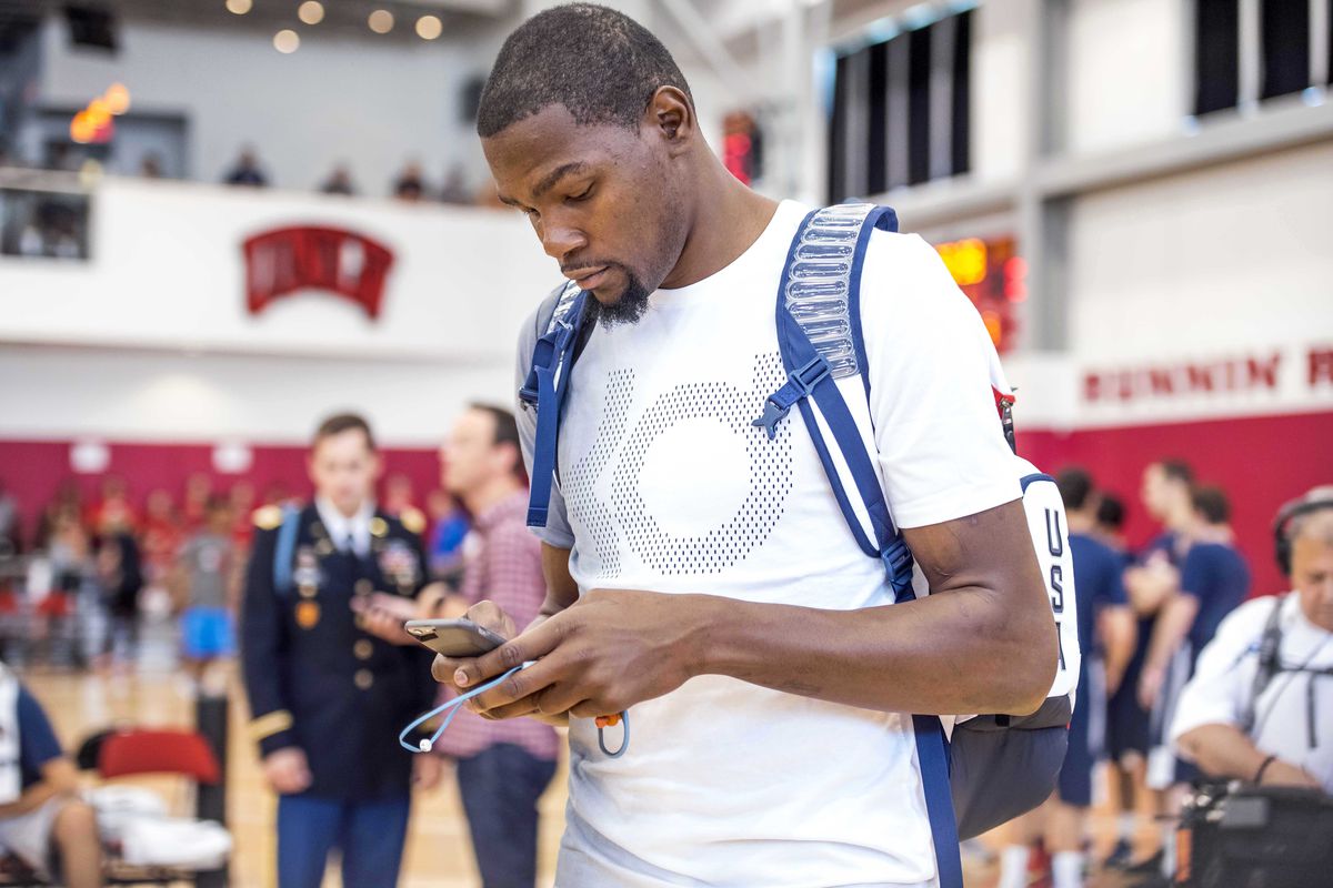 "Yeah congrats to Steph on his first and only Finals MVP, but imo KD's back to back Finals MVP was way more impressive just saying"