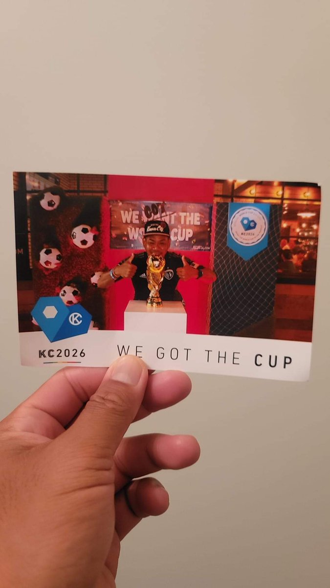 KitmanSidekick's tweet photo. How about that ...  KC 💙��� https://t.co/4vaI9yiMqI