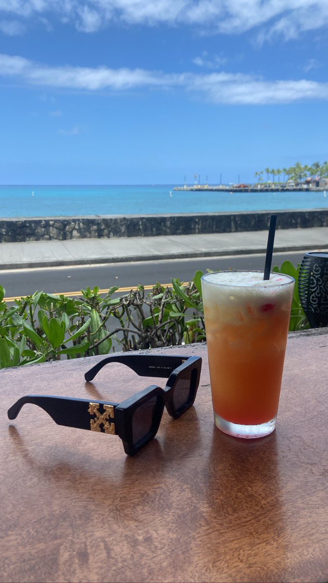 ShayShaystevens's tweet photo. Hawaii so far https://t.co/puaHUU7htU