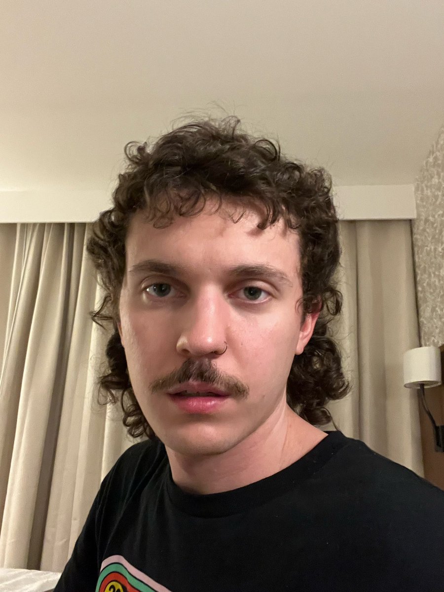 kurtisconner's tweet photo. guys don’t smoke it I’m serious I had some weed and look what happened https://t.co/E0olYrTj0V