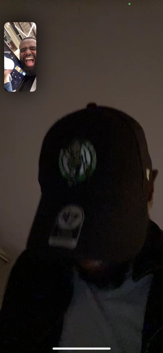 __weli's tweet photo. Today is an amazing day wallahi! @trippylaurier your Boston frauds choked!!!! I don’t support gsw, wallahi I would’ve supported any team that came out from the west! 🤣🤣🤣🤣🤣 https://t.co/KUzqEx9K6I