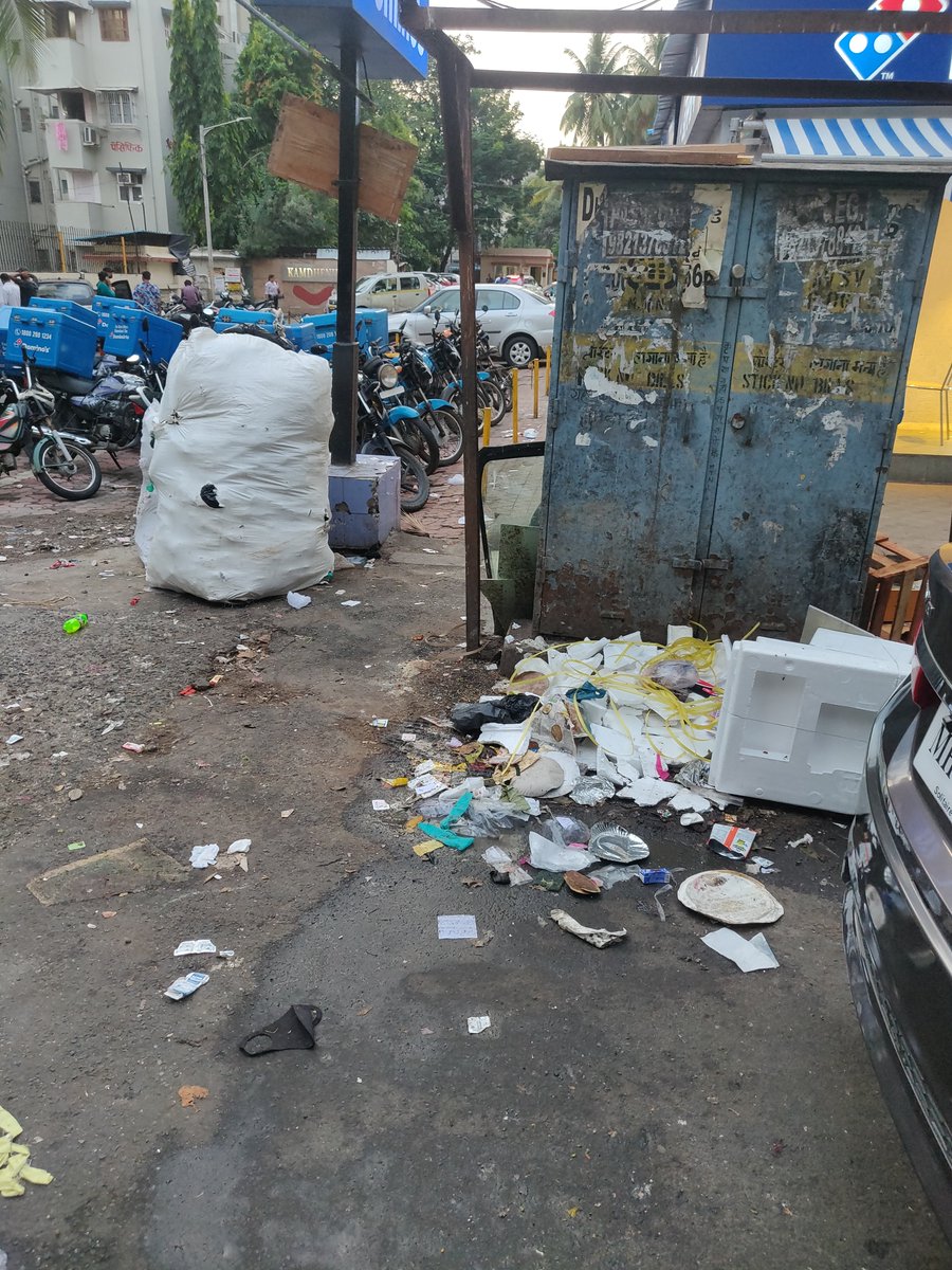 spydruler's tweet photo. @AndheriLOCA right next to @dominos_india Lokhandwala. Literally 365 days a year. How is this being neglected so easily!?!? Where can I complain? Please help and also retweet to shame the BMC. https://t.co/4CMf2M3RlP