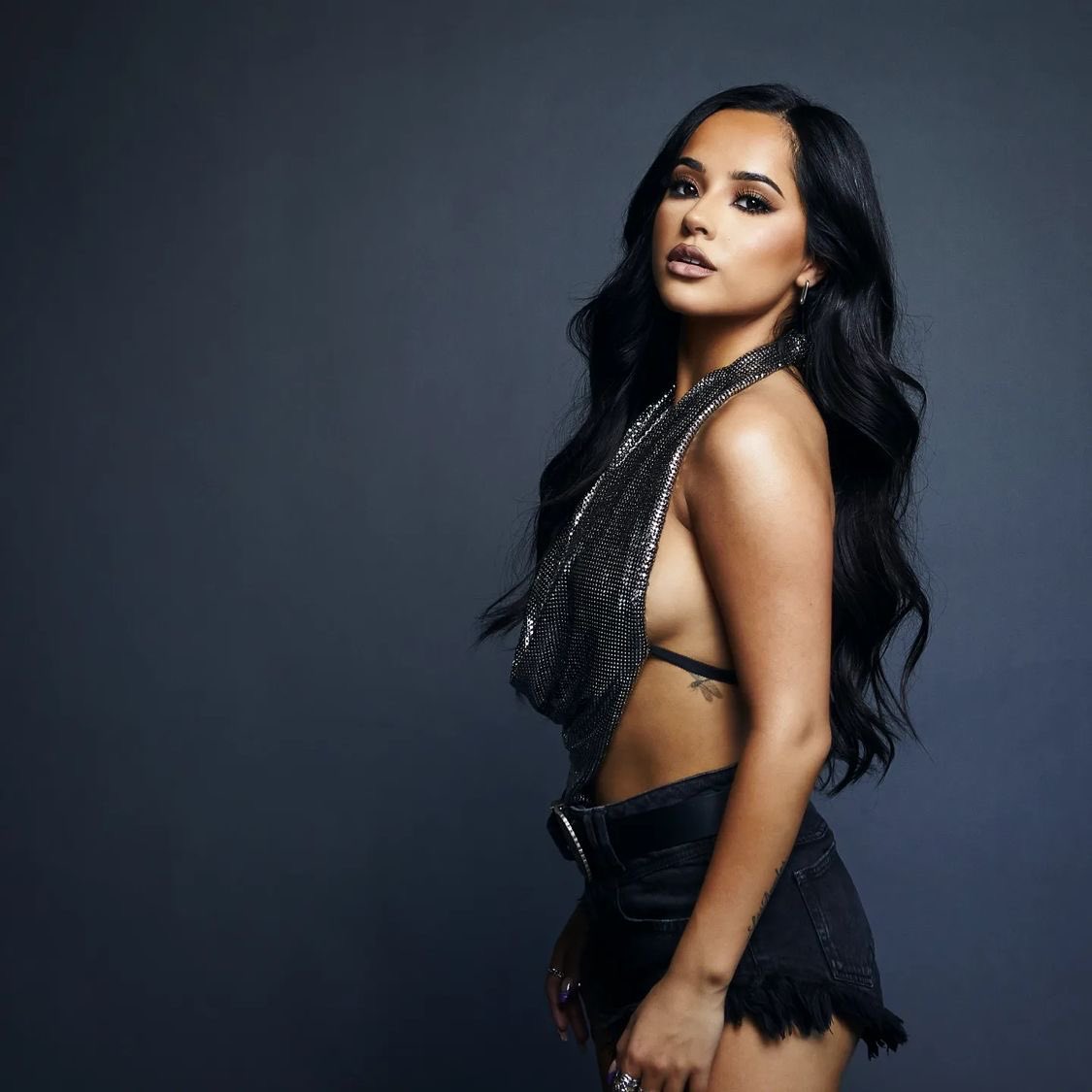 BeckyGLooks's tweet photo. Always in the ✨MOMENT✨ 

#BeckyG #YaAcabo 🖤 https://t.co/1kuwFp7H4l