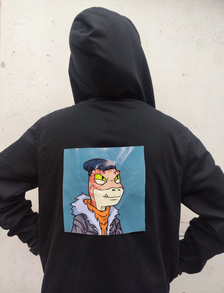 Aone_Will's tweet photo. My Lizard #1192 Hoodie 
Who will join me?
Let's go @ReptilianRenegg
#IRLLizzys https://t.co/51jqqWLaT8