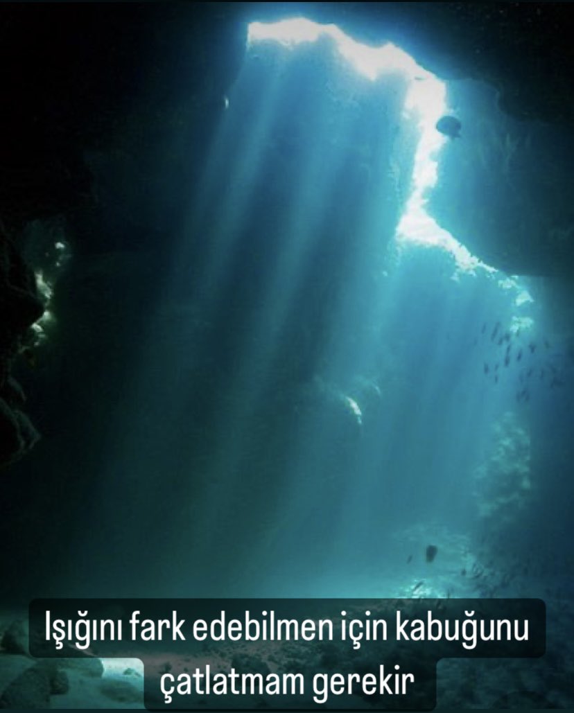 Işığını fark edebilmen için kabuğunu çatlatman gerekir #cuma #meditasyon #farkındalık #içedönüş #yoga #nefes #mucize