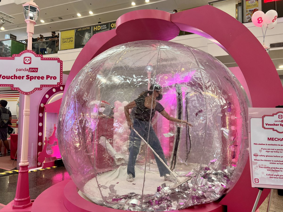 foodpandaPH's tweet photo. Where you at, #pandaproClub? This booth is exclusively for ya. ๐๐ป
Collect 8 pink vouchers to take home extra prizes. That easy! ๐ #8thOurPautasticBirthday https://t.co/hOzfmmKQHm