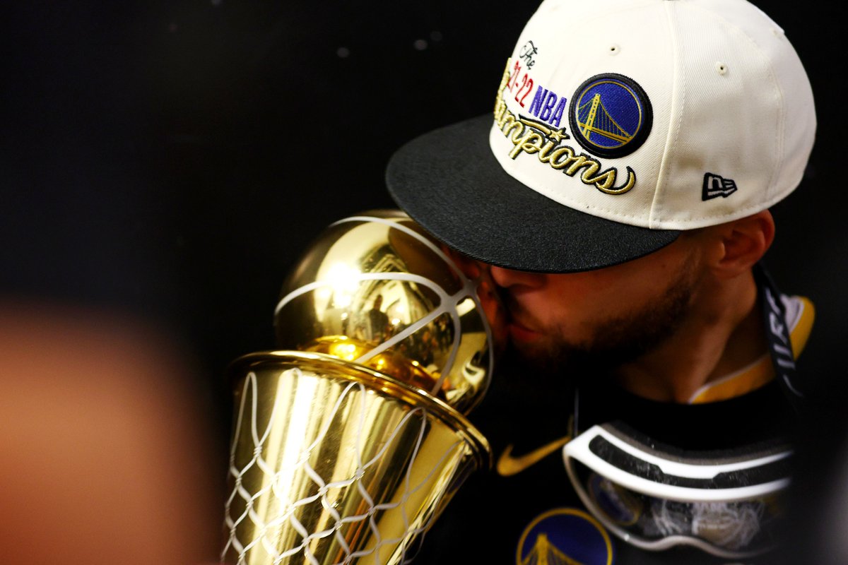 The Finals MVP's Top Shot Debut just got a new home for $14,999. Congrats to Cabby on the pickup 🏆

👀  hoo.ps/curry-top-shot…