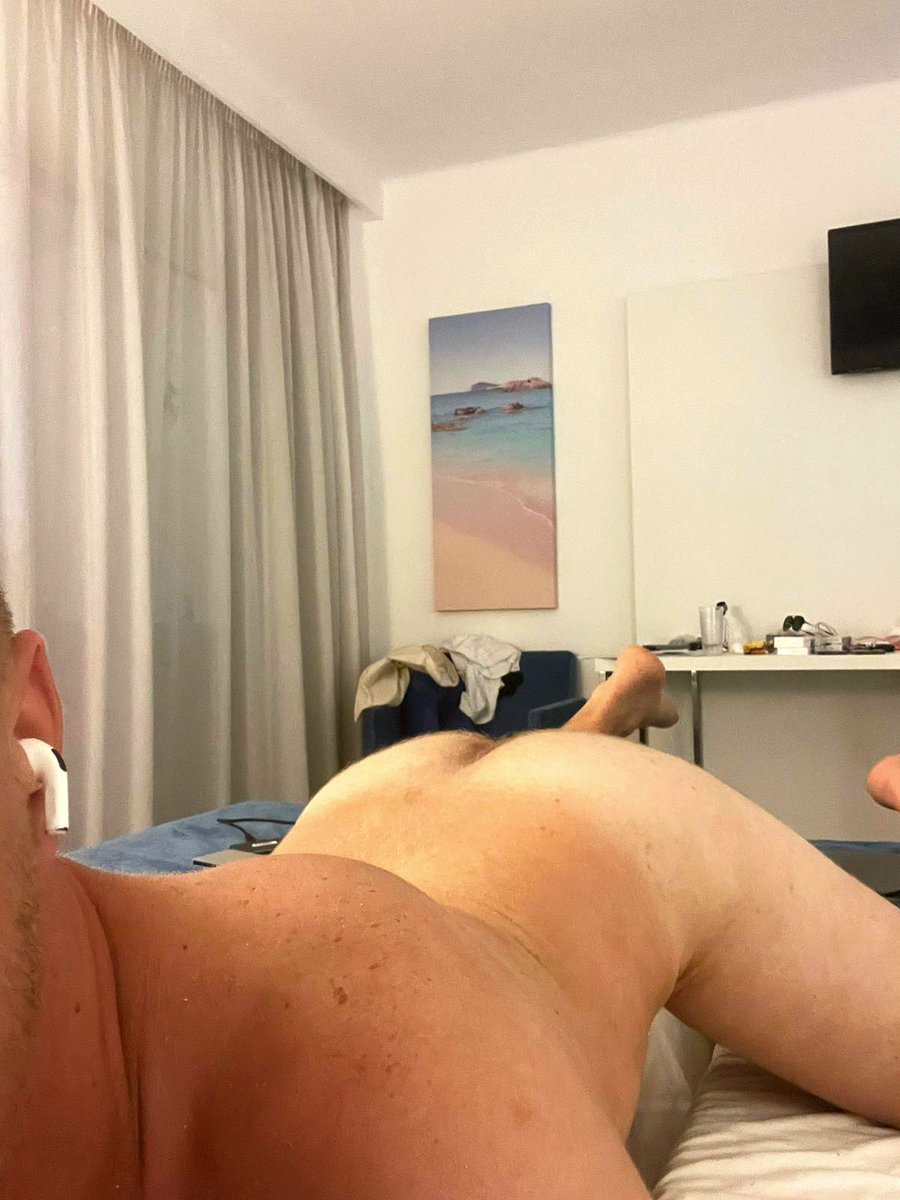 2pragueboy's tweet photo. Look at the nice hairy blonde butt 😍😈#czechgay #czechboy #czgay #praguegay #cum #cumshot #pragueboy #twoczechgay #gaycouple https://t.co/hLm92rUkuv