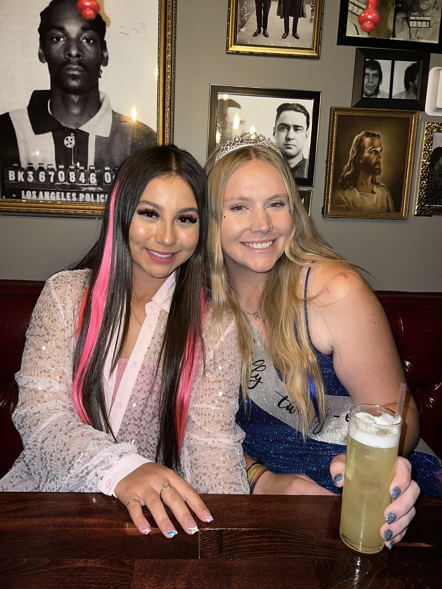 Sierrameyers6's tweet photo. nat&amp;si do it best #21 https://t.co/ZrqjlLwXp1