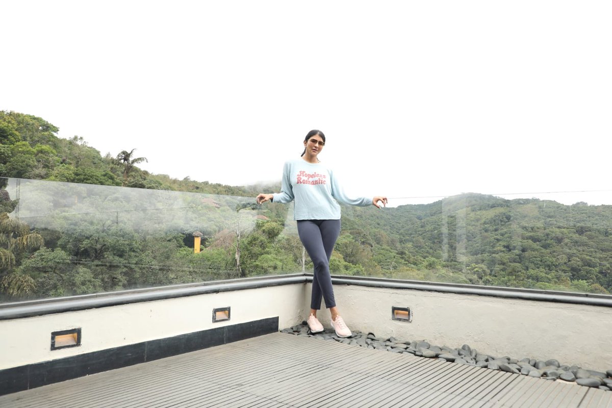 MoviegoerMovie's tweet photo. Actor Producer @LakshmiManchu took a Mini vacation with her family and celebrated her daughter #Nirvana Birthday after her #Tamil &amp; #Telugu Movie Shoot schedule wrap  @haswath_pro @saravananpro https://t.co/xmbS0DDdQ7