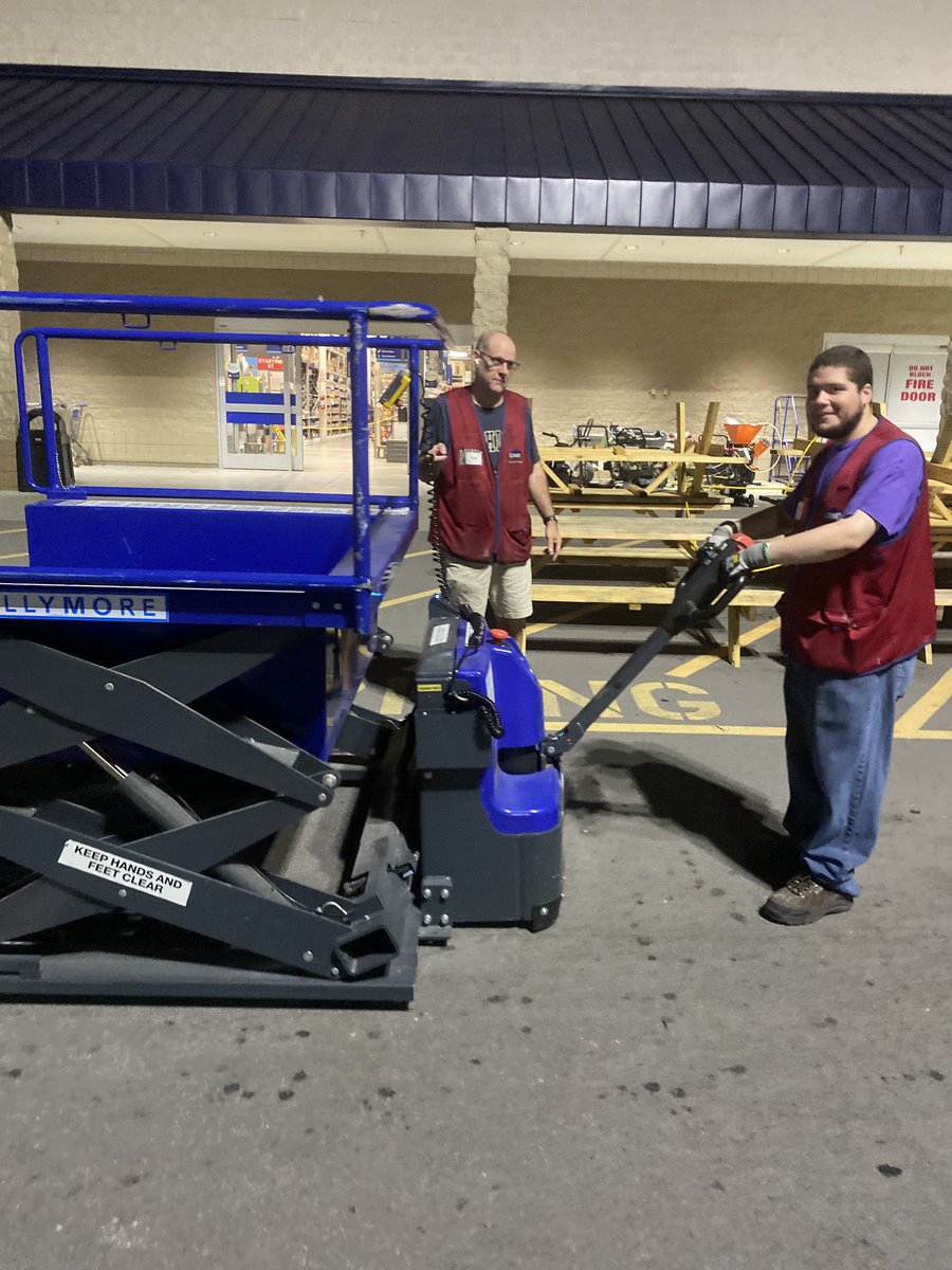 lowes0637 (@lowes0637) on Twitter photo Tim shared his knowledge of DOC tonight by training Davonte in Lowes Safe loading. Great teamwork! <a href="/867District/">District 867</a> <a href="/Lowes/">Lowe's</a> <a href="/dwest110/">d.west1</a> <a href="/LowesSafe/">Lowe's Safe</a> Tim shared his knowledge of DOC tonight by training Davonte in Lowes Safe loading. Great teamwork! <a href="/867District/">District 867</a> <a href="/Lowes/">Lowe's</a> <a href="/dwest110/">d.west1</a> <a href="/LowesSafe/">Lowe's Safe</a>