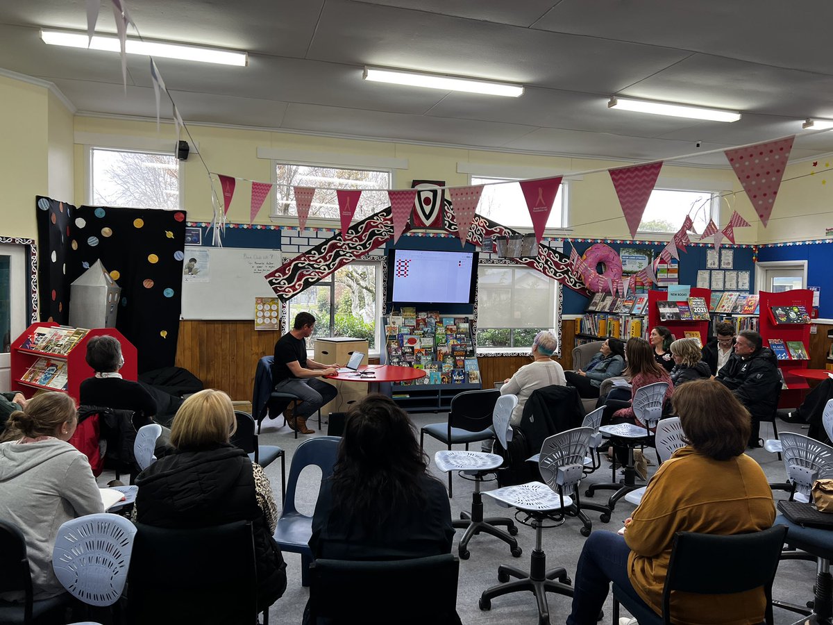 Gareth Sinton tweet media