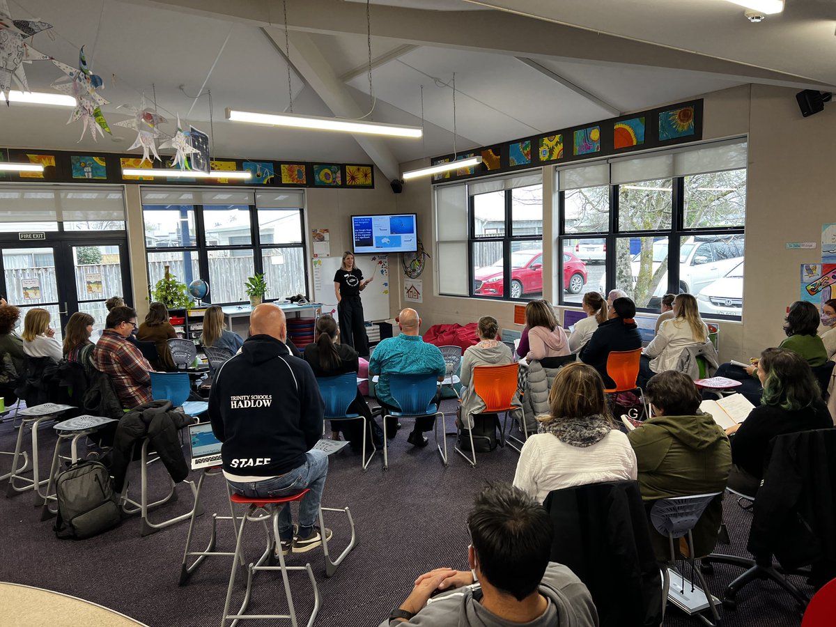 Gareth Sinton tweet media