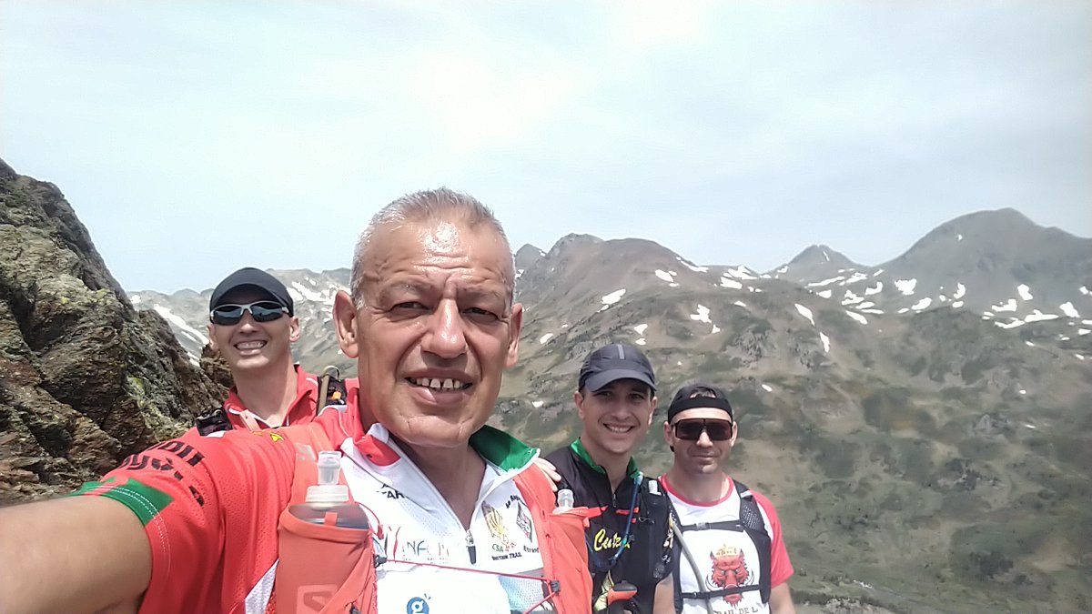 Hier, la deuxième étape du trail du 4e RE 'Avec Nos blessés' dans les Pyrénées-Orientales. Bon courage à eux aujourd'hui pour la dernière étape. #AvecNosBlessés. #FiersDeNosSoldats #CohésionDéfense