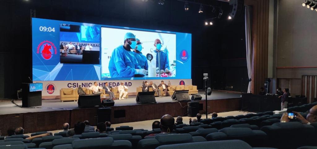 igmhmv's tweet photo. First live complex coronary interventional case transmission from Maldives to National Interventional Council of India annual meet.
Thanks to the Cardiac Team at IGMH for making it a successful one. Team lead Dr Imad Sheiban and Dr Ali Shafeeq . https://t.co/FwCF5iVVVB