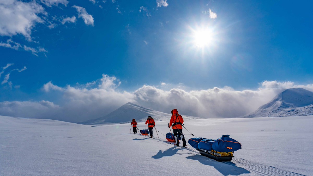 We would not have gone very far without our <a href="/fischerskis/">Fischer Skis</a> on our expedition! It was essential for us to show that science can be done differently, hence we travelled over more than 450 kilometers with these light and sturdy skis. Thank you Fischer Nordic!