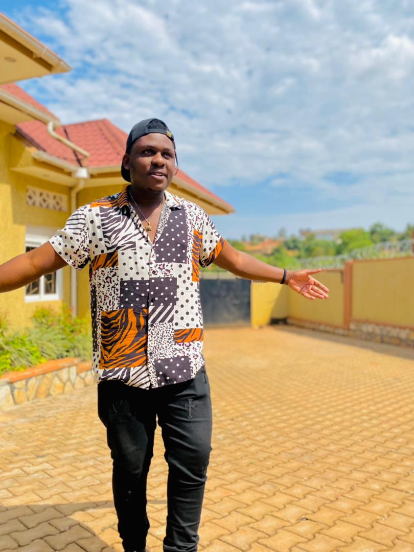 fredrickblessug's tweet photo. Dreams don't work unless you do https://t.co/rz6YFeZM3s