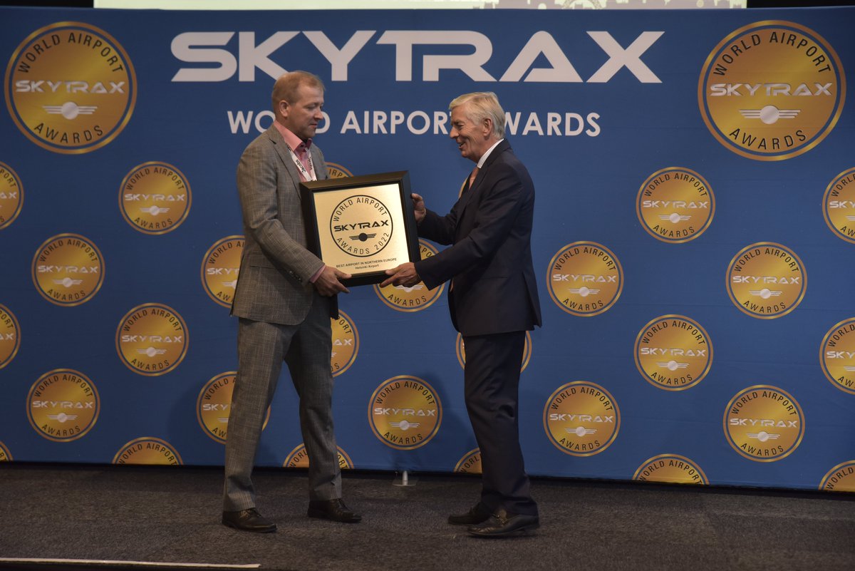 Helsinki Airport tweet media