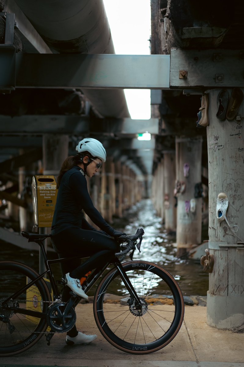 Under the bridge #cyclinglife #outsideisfree #photography <a href="/ellyhartono/">Elly Hartono</a> in the frame