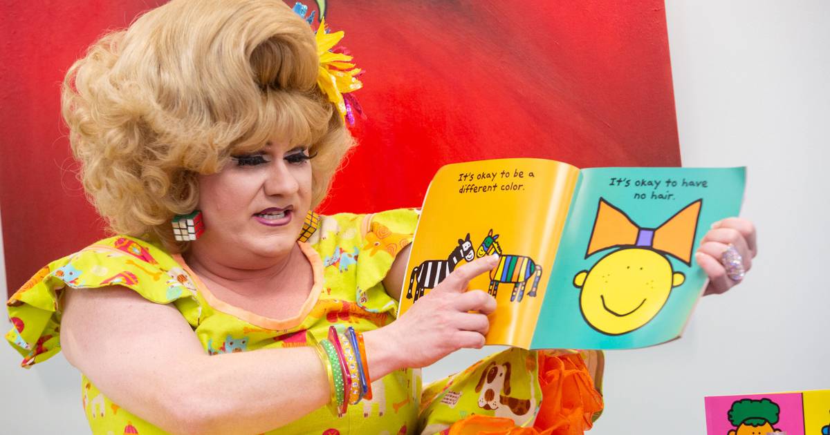 orlandosentinel's tweet photo. GOP loves parental choice - unless parents choose drag queens | Editorial https://t.co/nyG2fBTEoE https://t.co/WMsQl1ll3e