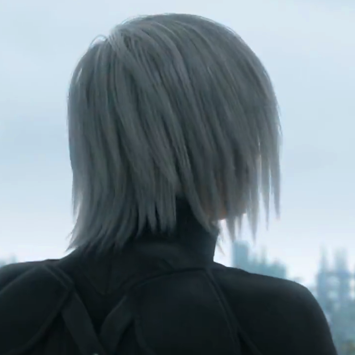 AlphaAndFiraga's tweet photo. OH MY GOD

KADAJ HAS YOUNG SEPHIROTH'S HAIR CUT https://t.co/TuUWJzlqi8