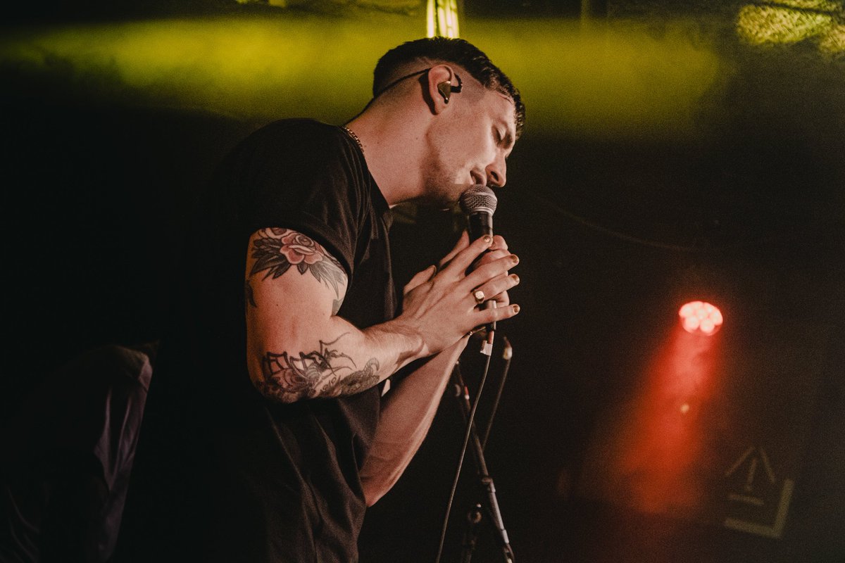 PLUG-IN Mag tweet media