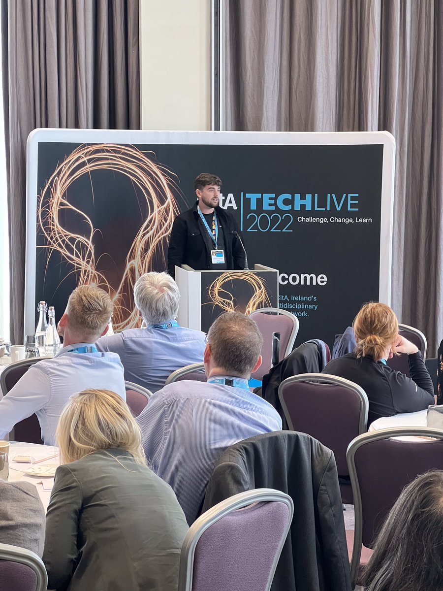 Immersive technology @ArupGroup from <a href="/michaelgal4/">Michael Galbraith</a>. A great insight into Arup’s offices and what they get up to across their company. A powerful storytelling approach to get their ideas and concepts across! 
#CitATECHLIVE