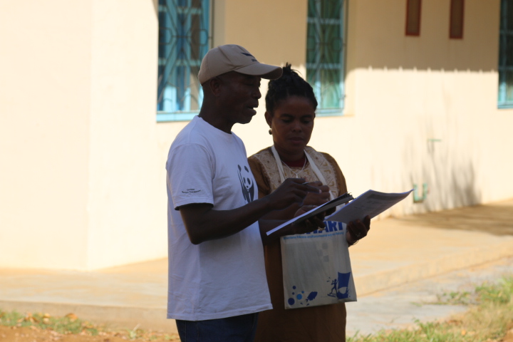 LMMAMada's tweet image. 16 juin 2022 : Toujours dans le cadre du #CongrèsMIHARI Sud, la réunion des présidents des communautés LMMA. Les 35 présidents venant des LMMA de la région Atsimo Andrefana ont entamé la seconde journée de la “Réunion des Présidents” 💪