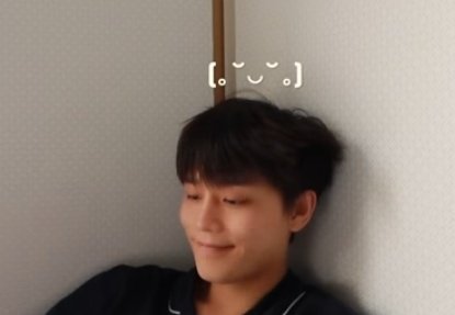 moonidance's tweet photo. really love when they put emoticon for taeil https://t.co/KHstLYaifV