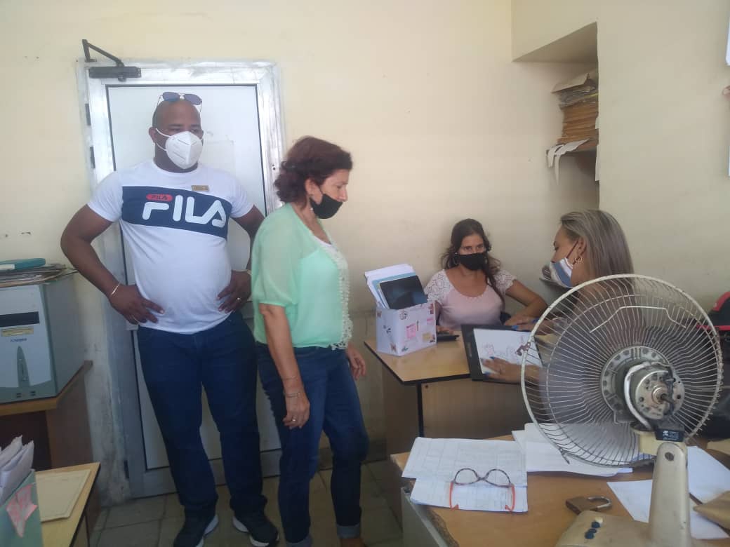 DMSaludMatanzas's tweet photo. Visita de recontrol @EstadisticaDPSM al @EstadisticaDMS  con el objetivo de verificar si se corrigieron las deficiencias detectadas para seguir perfeccionando los procedimientos de los registros médicos. 
#CubaSalvaVidas
#VamosConTodo 
@WongCorrales 
@BernardoQS75 
@BYunisexky https://t.co/l3D1KpTa7k