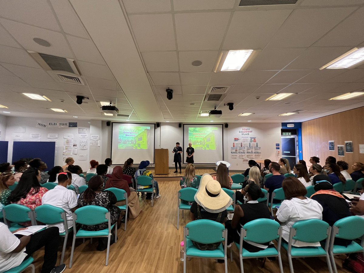 Team <a href="/BHR_ED/">KGH & QH Emergency Departments</a> <a href="/BHRUT_NHS/">BHRUT NHS 🏥</a> welcoming our new Registered Nurses All about the the right skills and a great package of well-being support and development So pleased we are heading to full establishment
