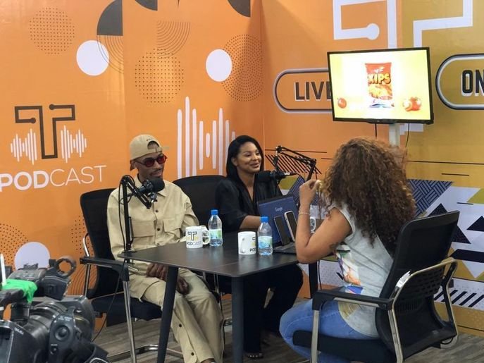 delciobaptista's tweet photo. #Podcast - Limites do Make-Up
@londrinakelly @tessadelicious https://t.co/PR0PK4D4ir