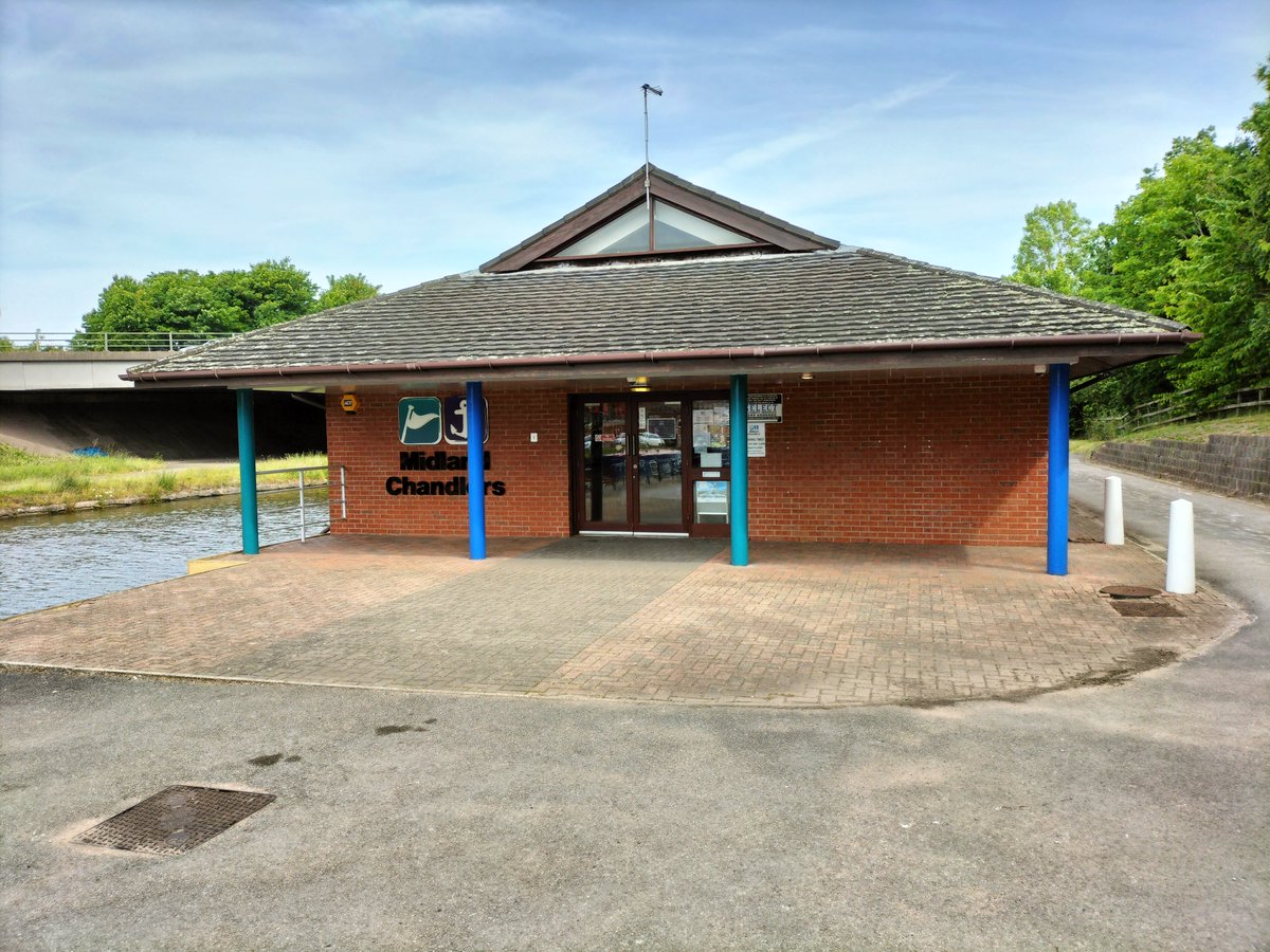 After recent, successful recruitment, our Preston Brook Branch will be open on Saturdays with immediate effect.
 
For all store opening hours, please see our website - midlandchandlers.co.uk/our-stores/pre…

#team #retail #trade #weekend #chandlery