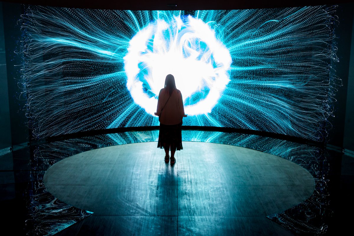 helloio_inc's tweet photo. Updated #interactive  #artinstallation “Nebula” was presented at the international festival of #mediaart Intervals Teaser. 2 immersive cylindrical spaces with diameter about 8 m and height 3 m consisting of LED-screens and mirror floor. The effect of complete #immersion in space. https://t.co/LBJzZfLWXd