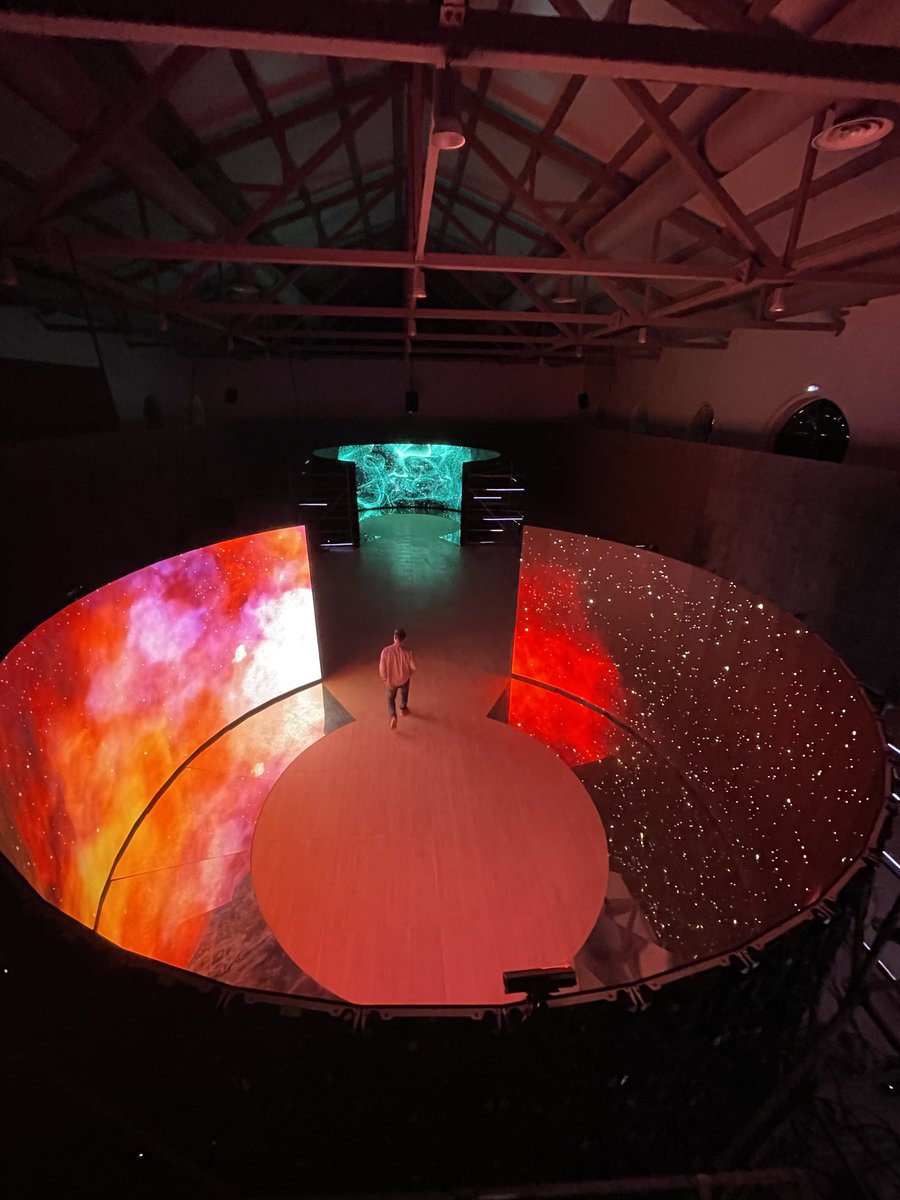 helloio_inc's tweet photo. Updated #interactive  #artinstallation “Nebula” was presented at the international festival of #mediaart Intervals Teaser. 2 immersive cylindrical spaces with diameter about 8 m and height 3 m consisting of LED-screens and mirror floor. The effect of complete #immersion in space. https://t.co/LBJzZfLWXd