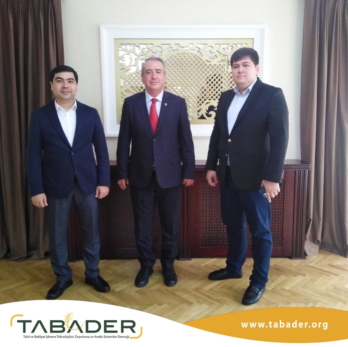 tabaderorg's tweet photo. Tabader yönetim kurulu başkan yardımcısı olan Mustafa Nevzat Hoşgör, Özbekistan Tarım Müşaviri'ni ziyaret etti. İki ülke arasında yapılacak olan çalışmalar hakkında bilgi alışverişinde bulundu. https://t.co/vKbTzvvrfX