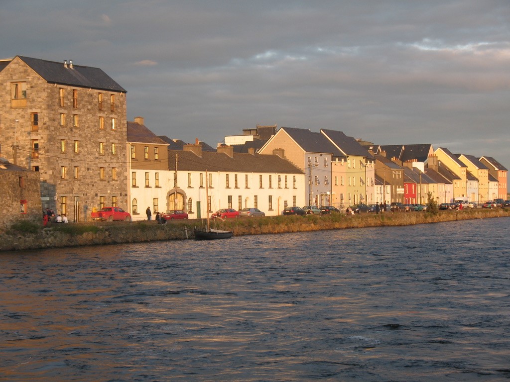 CommsEng's tweet photo. @commseng is delighted to be sponsoring two Young Researcher Awards at @ESMC2022, We look forward to finding out about some great mechanical engineering next month. See you in Galway! @nuigalway #EUROMECH https://t.co/flpMvsQHVp