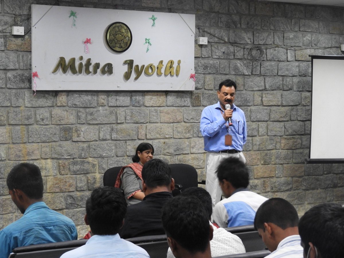 DISTRIBUTION OF SMART PHONES BY #MITRAJYOTHI IN COLLABORATION WITH #NIEPVD, DEHRADUN UNDER THE #ADIP SCHEME ENABLED BY THE MINISTRY OF SOCIAL JUSTICE AND EMPOWERMENT. #VisuallyImpaired #digitalliteracyvisuallyimpaired #ngo #blind  #computerforblind #smartphoneforblind