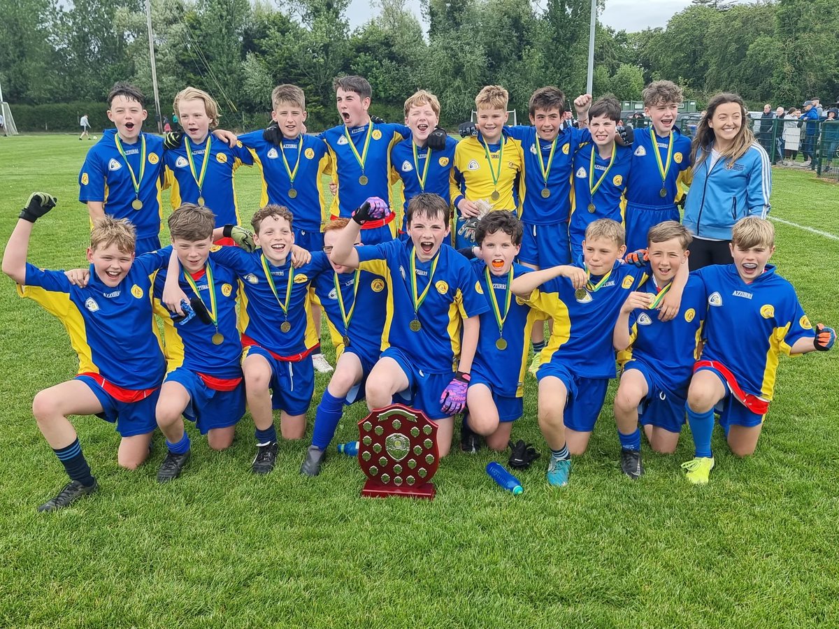 St Colmcilles GAA tweet media