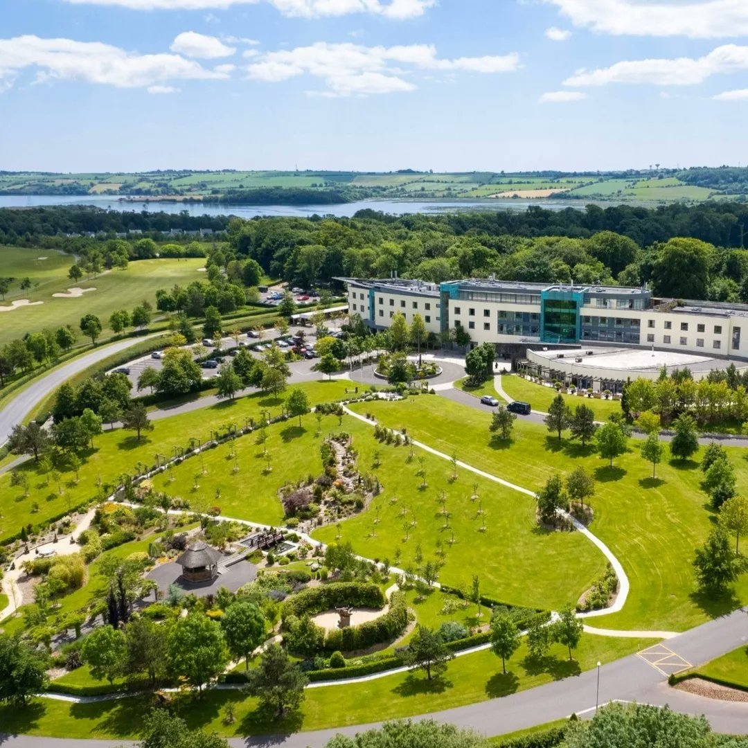 I'm delighted to say I have commenced a new role within the fantastic Sales & Events team @FotaIsland. 
I appreciate the opportunity to further develop my experience within Fota Collection. #fota #newchapter #purecork #cork #corkhotels #hospitality #corkcity #fotacollection