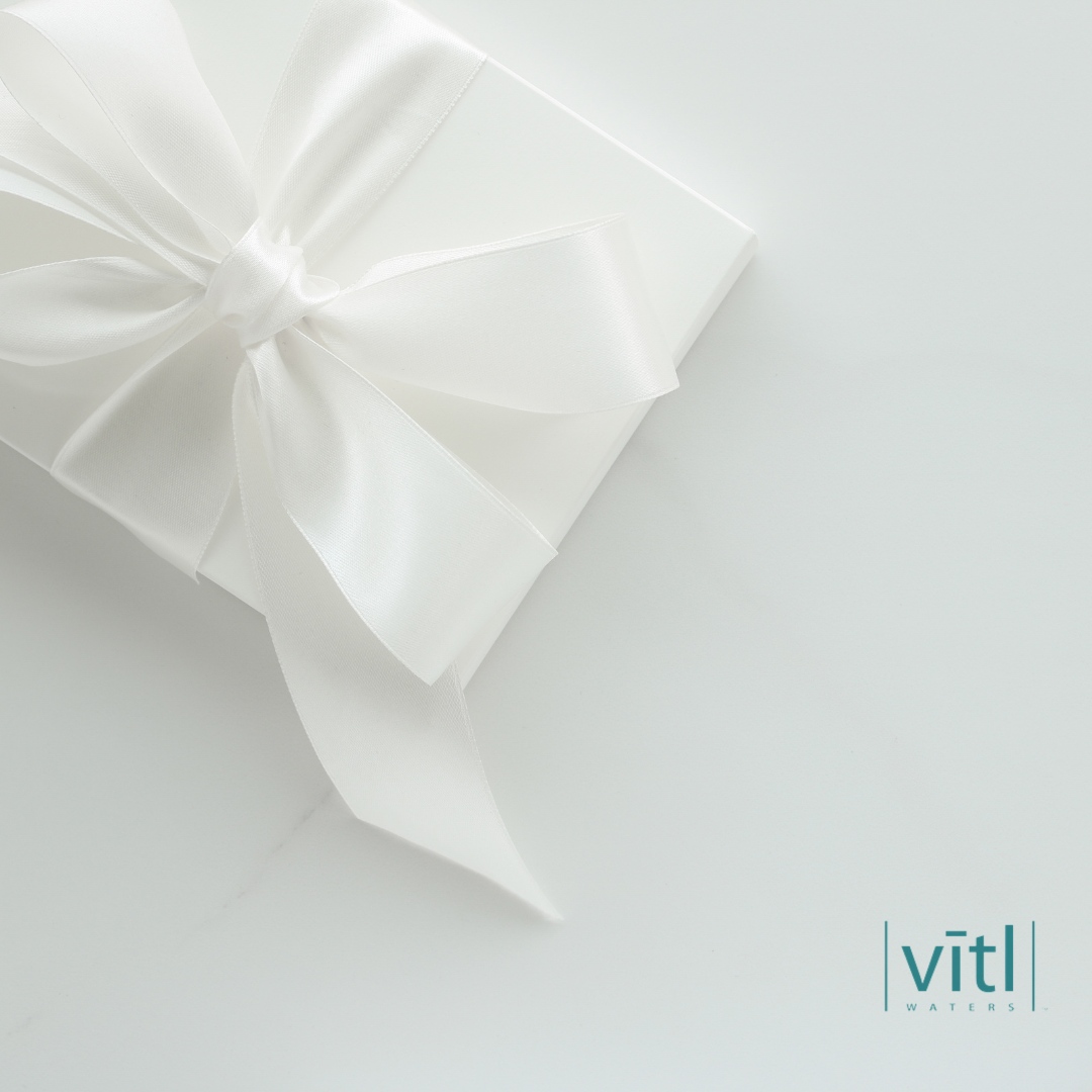 VitlWaters1's tweet photo. Father's Day is just a few days away! Looking for a gift that will really make dad feel special this Father's Day? Why not treat him to a day of relaxation with one of our gift baskets or gift cards?
(We all know dad could use a little R&amp;R) https://t.co/UZ1g3TxFPG
