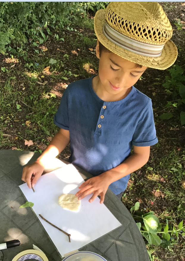 TrafalgarInfant's tweet photo. The Reception children had a wonderful time outside this week during their ‘Woodland
Time’. They made vegetable soups and pies in
the mud kitchen. Went on a bug hunt, used our sounds to write the names of bugs they found and made
impressions of leaves and sticks in salt dough. https://t.co/2zCOF9dKeU