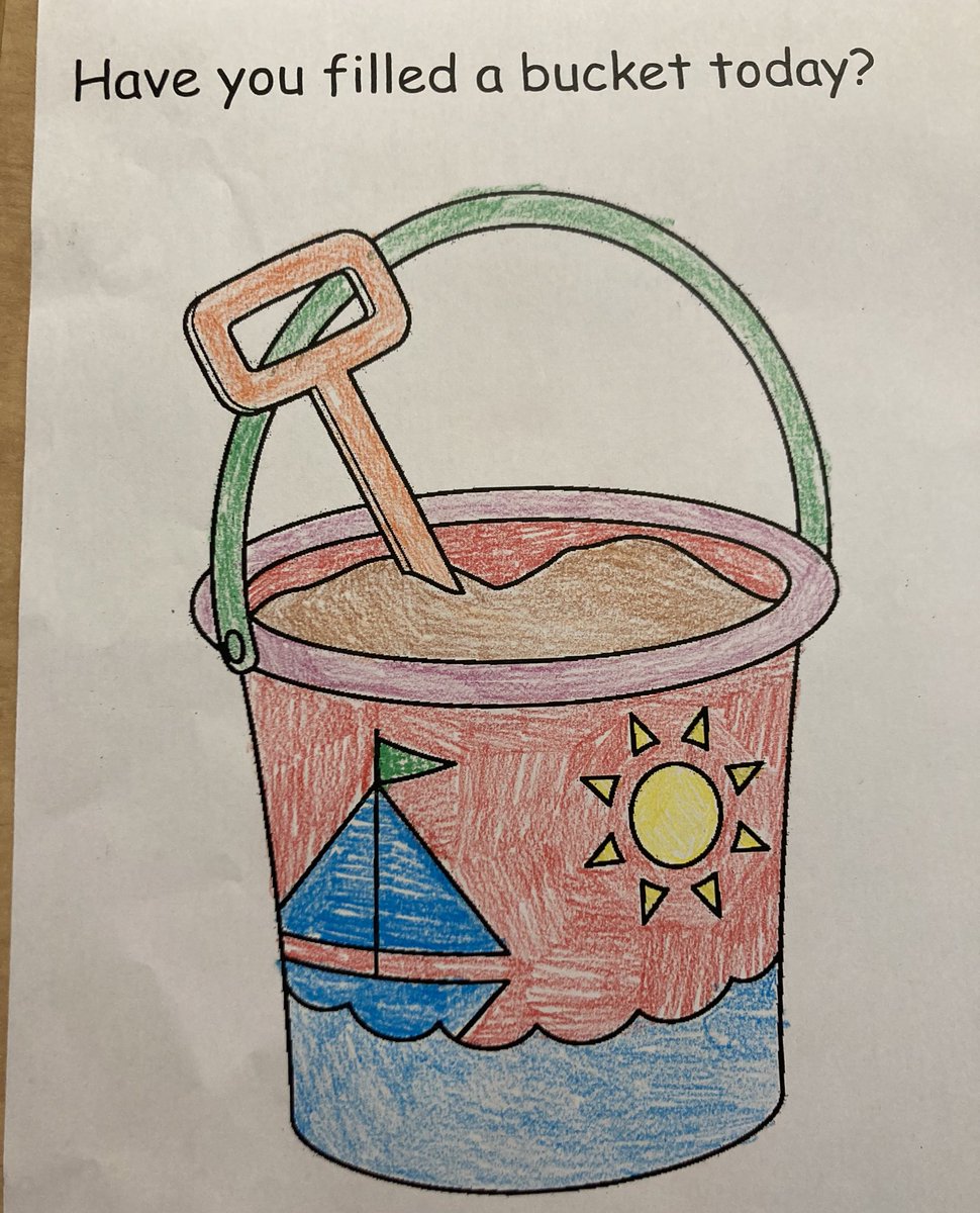 MsPetrie_Psych's tweet photo. Have you filled a (sand) bucket today? Beachelder Spirit Day June 21st! #SEL #OneWaveOfKindness #BeaBucketFiller @TheBatchBulldog https://t.co/a1L7g6HOFi