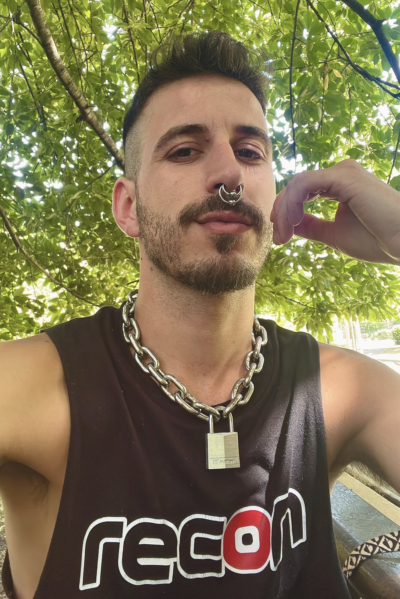 I’m ready for summer and start filming, just got my haircut done https://t.co/UYLruwOVE3