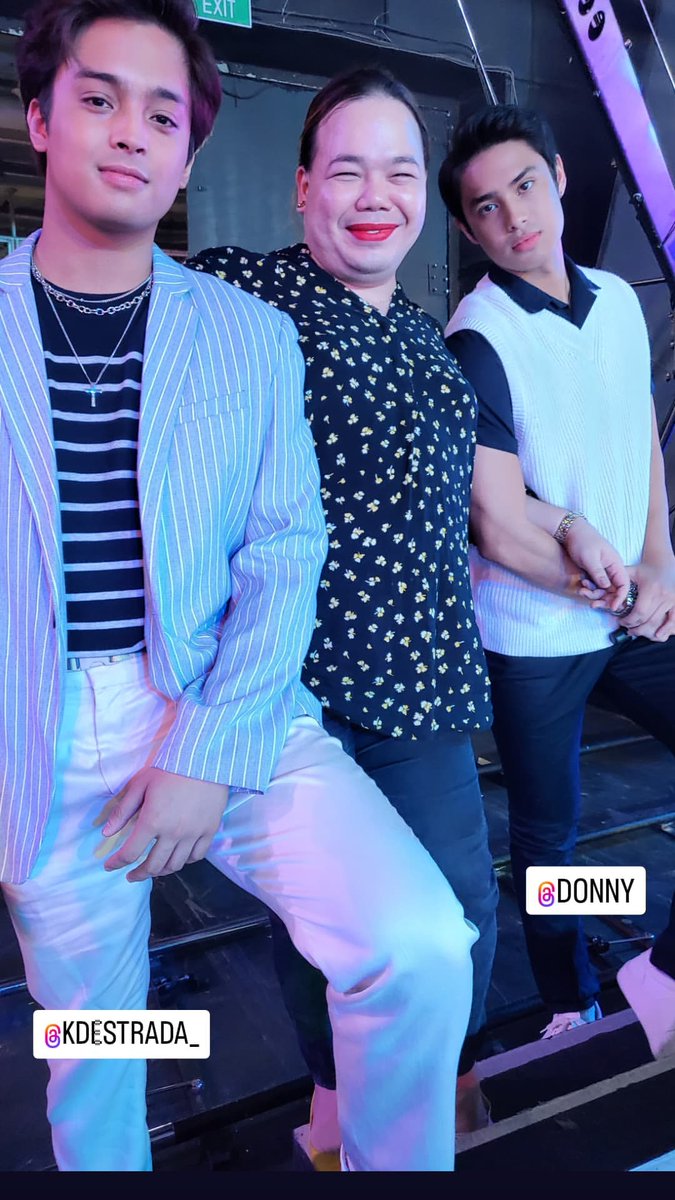 DonBelleOFC's tweet photo. |IG| @.darla posted photos of Donny Pangilinan with her and KD Estrada

🖇️: https://t.co/iOJxQRvSwT
🖇️: https://t.co/UyCszuru7x

#DonnyPangilinan 
#DonBelle | #DONBELLEmpire https://t.co/yeoRMNptk9
