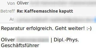 Und Eure Geschäftsführer so? 😀
(die "Kaffeemaschine" ist übrigens eine professionelle Siebträgermaschine). Und Patrick, der zweite Geschäftsführer, stand gestern am Grill 😋
Und wo ich schon mal dabei bin: mein Arbeitgeber sucht (natürlich) auch noch Entwickler:innen 😉